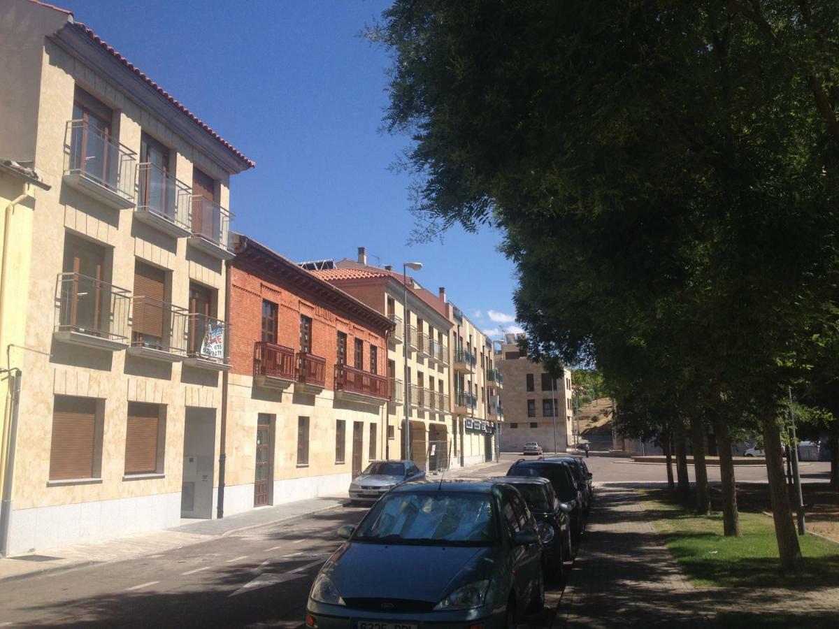 Apartamento Turistico Puente Romano P3 Bajo - B Саламанка Екстериор снимка